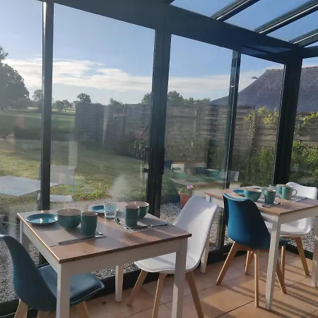 Les Fleurs Du Mont Bed & Breakfast 3*