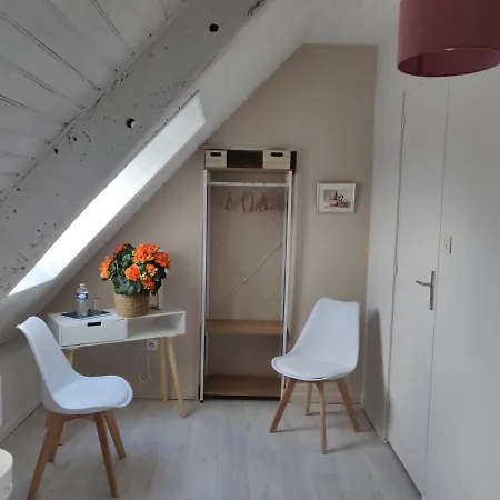Les Fleurs Du Mont Bed & Breakfast 3*