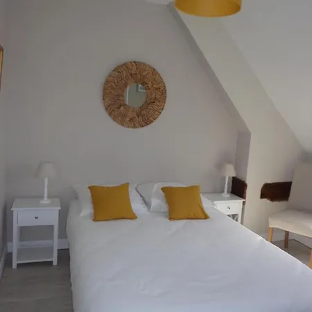 Les Fleurs Du Mont Bed & Breakfast
