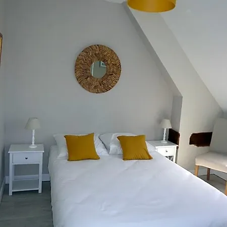 Couette-café Les Fleurs Du Mont 3*