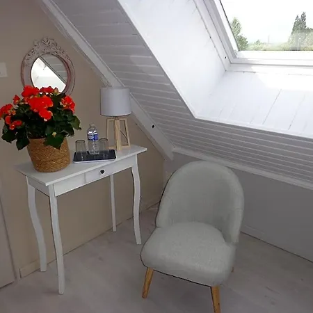 Couette-café Les Fleurs Du Mont 3*