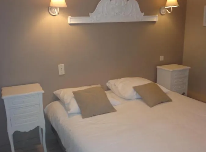 Les Fleurs Du Mont 3*