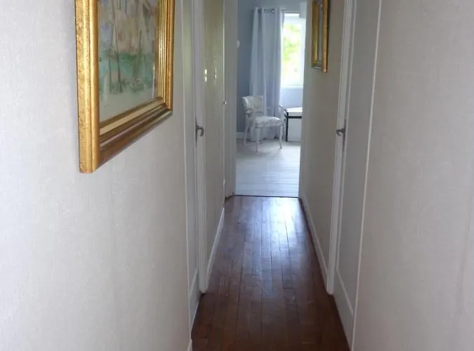 Les Fleurs Du Mont Alojamento de Acomodação e Pequeno-almoço Caux