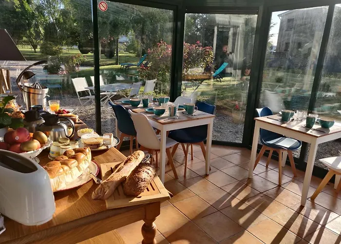 Alojamento de Acomodação e Pequeno-almoço Les Fleurs Du Mont 3*